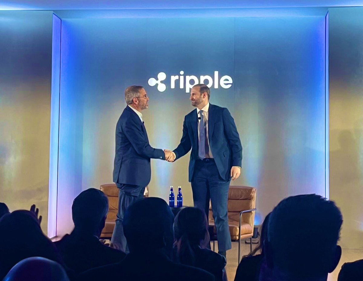 unknowDLT's tweet image. Patrick Witt, Executive Director of the President&apos;s Council of Advisors for Digital Assets.

“The future is very bright: market cap of tens of trillions in the future.”

Ripple will be the most valuable company in the world and XRP will be the most valuable asset in the world.