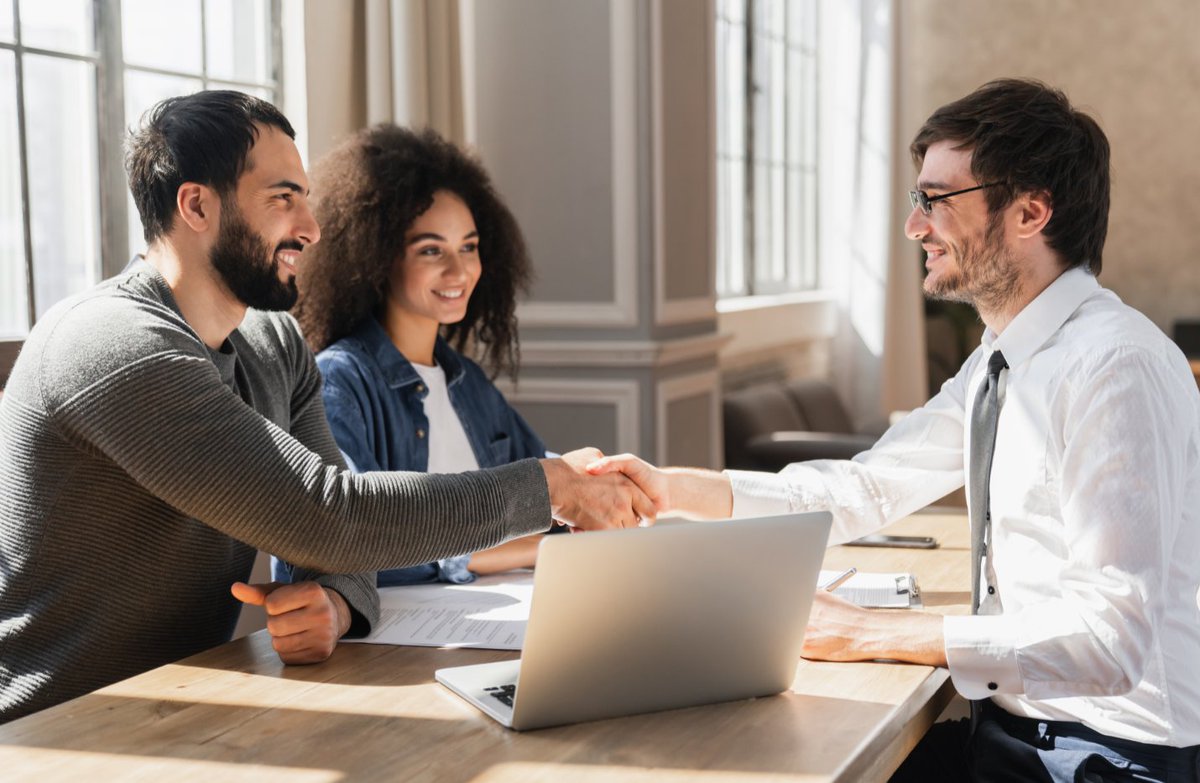 La qualité de nos solutions d’#épargne retraite est régulièrement saluée par la #presse spécialisée. Découvrez les 👉👉carac.fr/actualites/mut…