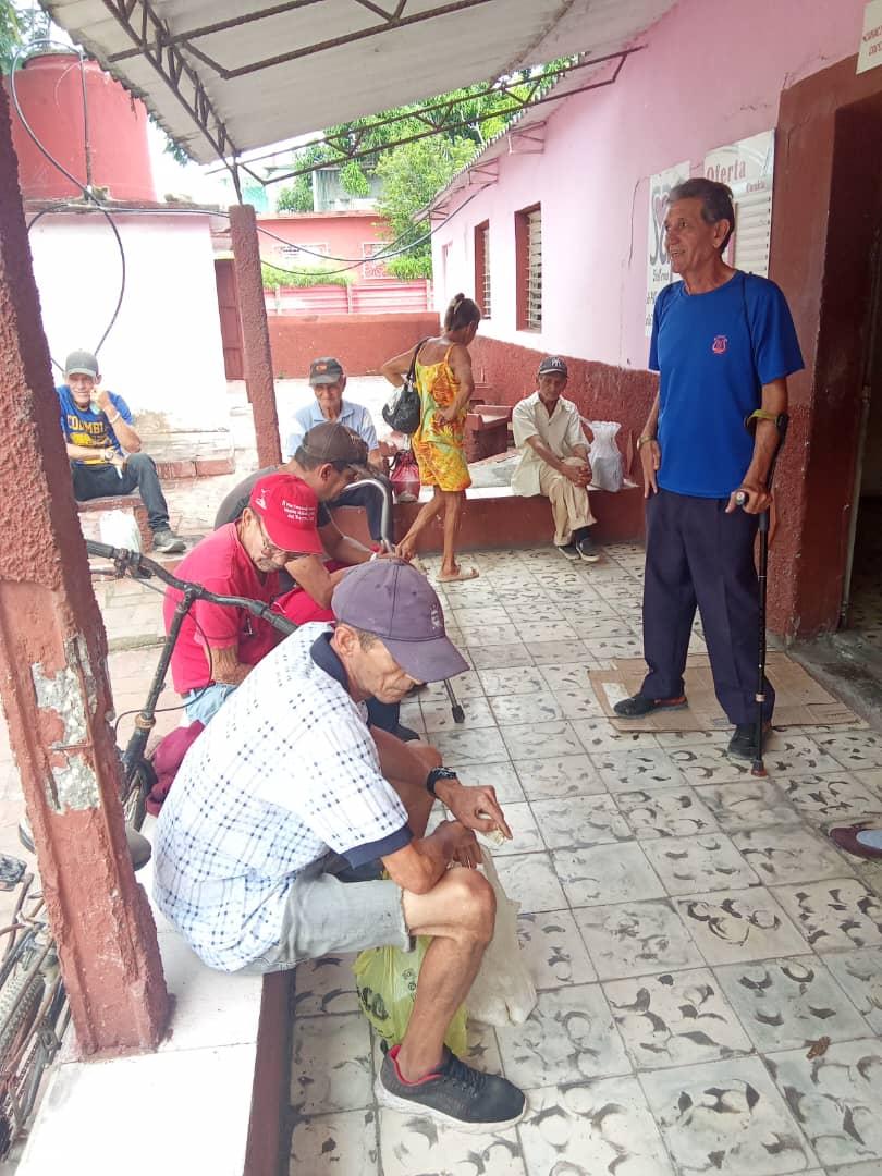LuisOrland50549's tweet image. Esta mañana se desarrolló un encuentro cultural recreativo con los asistenciados de Sistema de Atención a la Familia en #Taguasco un espacio para el disfrute. #CulturaTaguasco #CasasDeCulturaSS
#CulturaEspirituana
#SanctiSpíritusEnMarcha
#LaCulturaEnBuenasManos