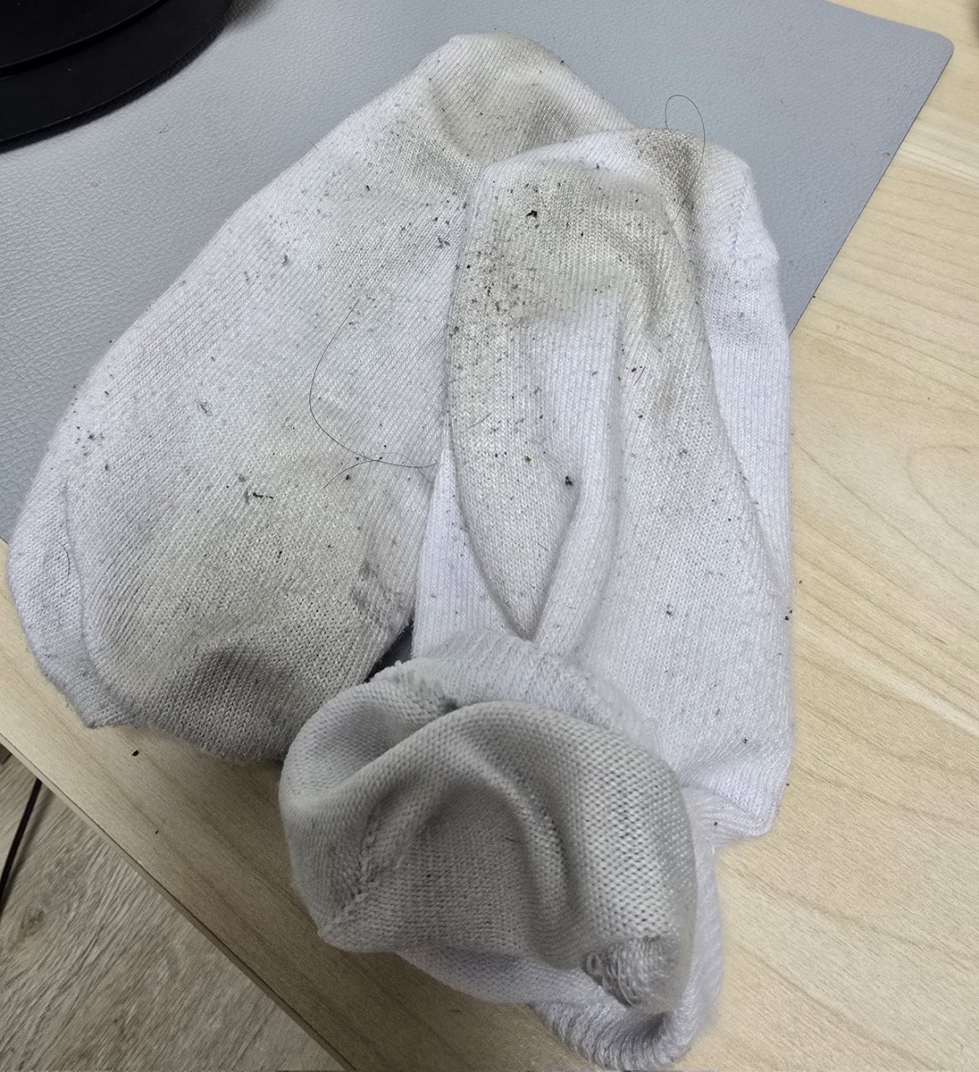 발닦개들 바치러 기어와야지?ㅋㅋ상납금 바치면서 충성할 발걸레들없나ㅋㅋㅋ
발톱때,먼지,각질 제거 열심히 할 상납노예만ㄱ
open.kakao.com/o/sZ8HkrQh
#풋섭 #상납 #ATM #자지갑 #능욕 #발걸레 #발닦개 #남자발 #발냄새 #흰양말 #풋돔 #ㄱㅇ