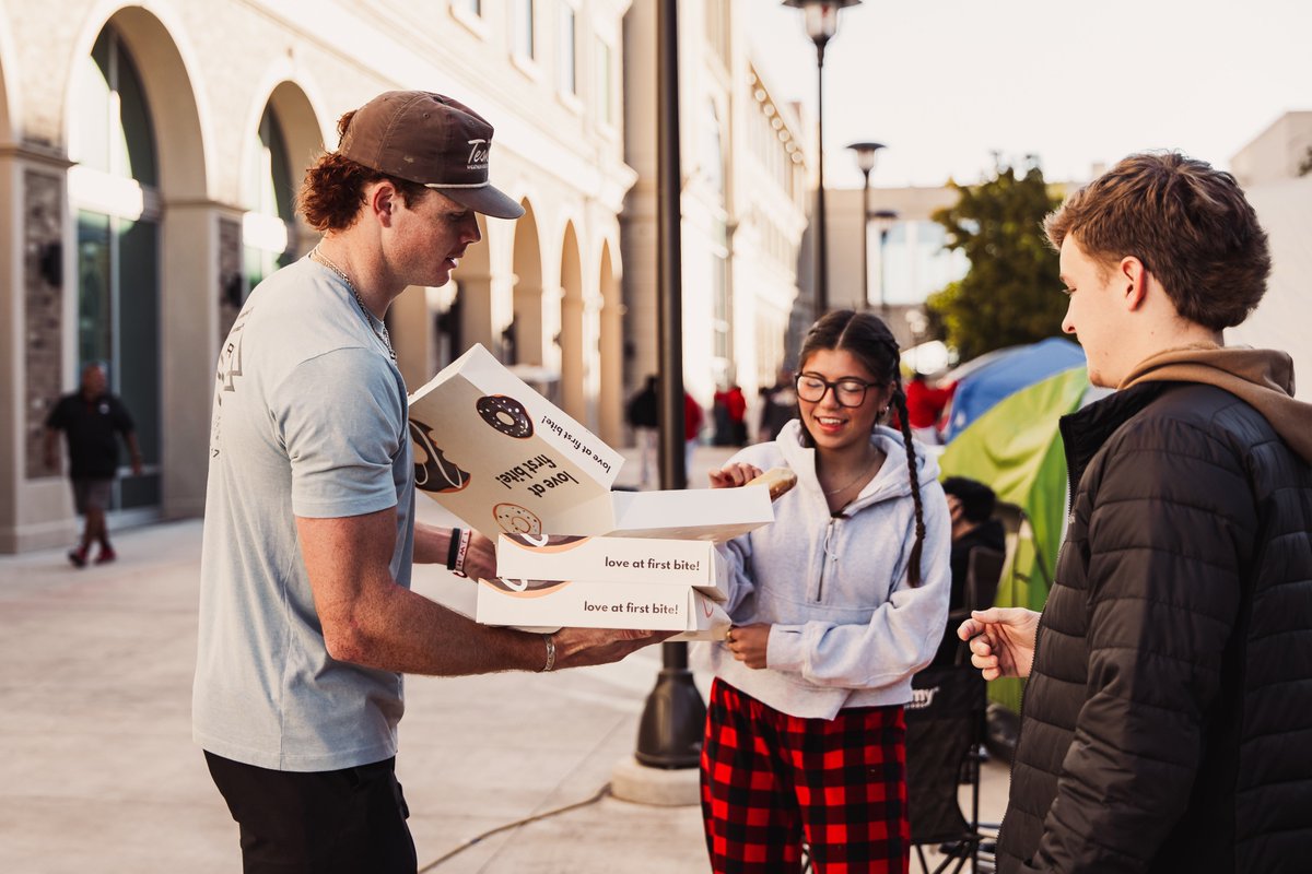 Most important meal of the day 🍩