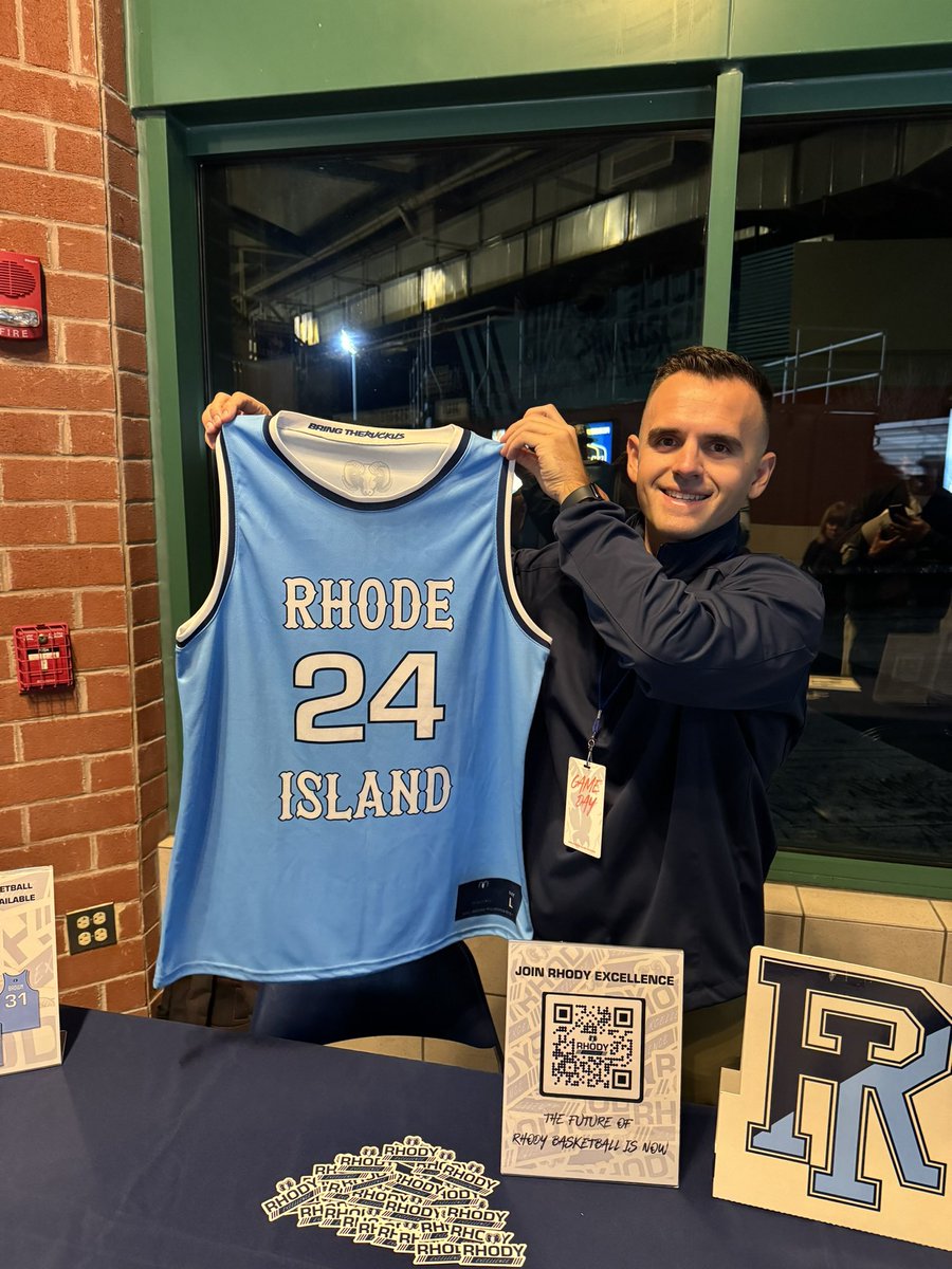 I’d officially like to announce my endorsement of <a href="/TheStoneFreeman/">Stone Freeman</a> as the next athletic director of the University of Rhode Island.

You will not find someone with more passion for our great university! 

#Solidarity