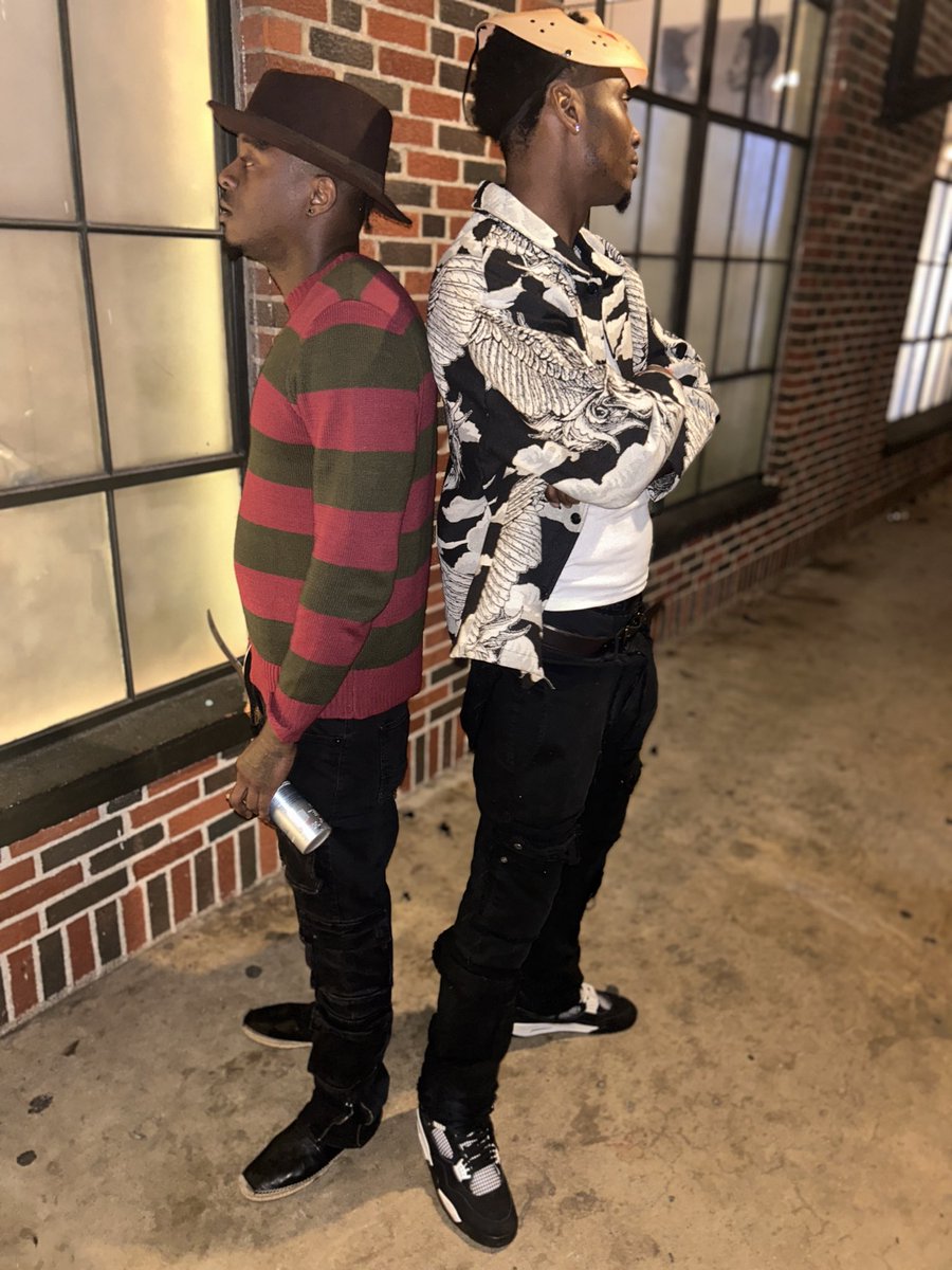 Jermooo4k's tweet photo. We Been Working  This Only The Beginning 
FREDDIE VS JERMOOO OUT NOW GO BANG THAT
WE GOT MORE VISUALS AND MUSIC ON THE WAY link in BIO https://t.co/u9bespSfGn
