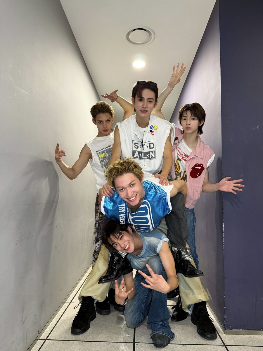 ahngoneho's tweet image. ⠀
#가져와_new_pic 📸
250906 Show! Music Core
⠀