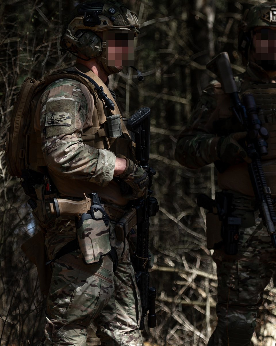 Blade_Tech's tweet image. VALOR® DUTY HOLSTER

Trusted across missions — designed for military, law enforcement, and civilians who demand reliable retention and adaptable gear.

Modular, mission-ready performance built for any environment.

link in bio.
blade-tech.com/valor

#ValorDutyHolster…