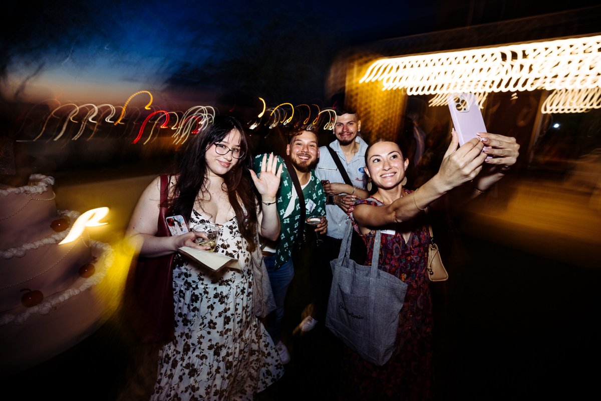 Embark Marketing tweet media