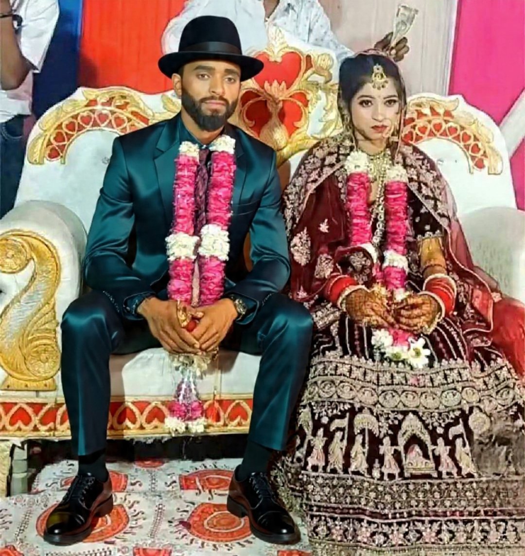 FunnyBones tweet media