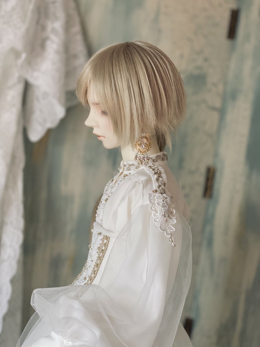 そうだ、姉からドルパのブースNo.出たって連絡あったのでした。

maison des champignons  は008- SDです。
↑こちらは実姉のつきのわとみずたま。で出るときのディーラー名になります。

わたしは17少年のドレスセット(再販)を持っていく予定です☺️
あとくじ引きは今回もまたやろうかなと。