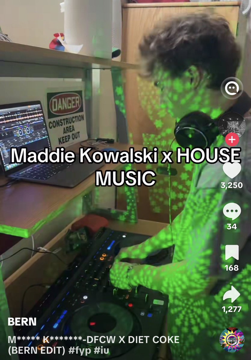 BradleyCracker's tweet image. Chills bro, CHILLS!! You should do a Lilly LANK remix next💯🔥#ferda #yousuck