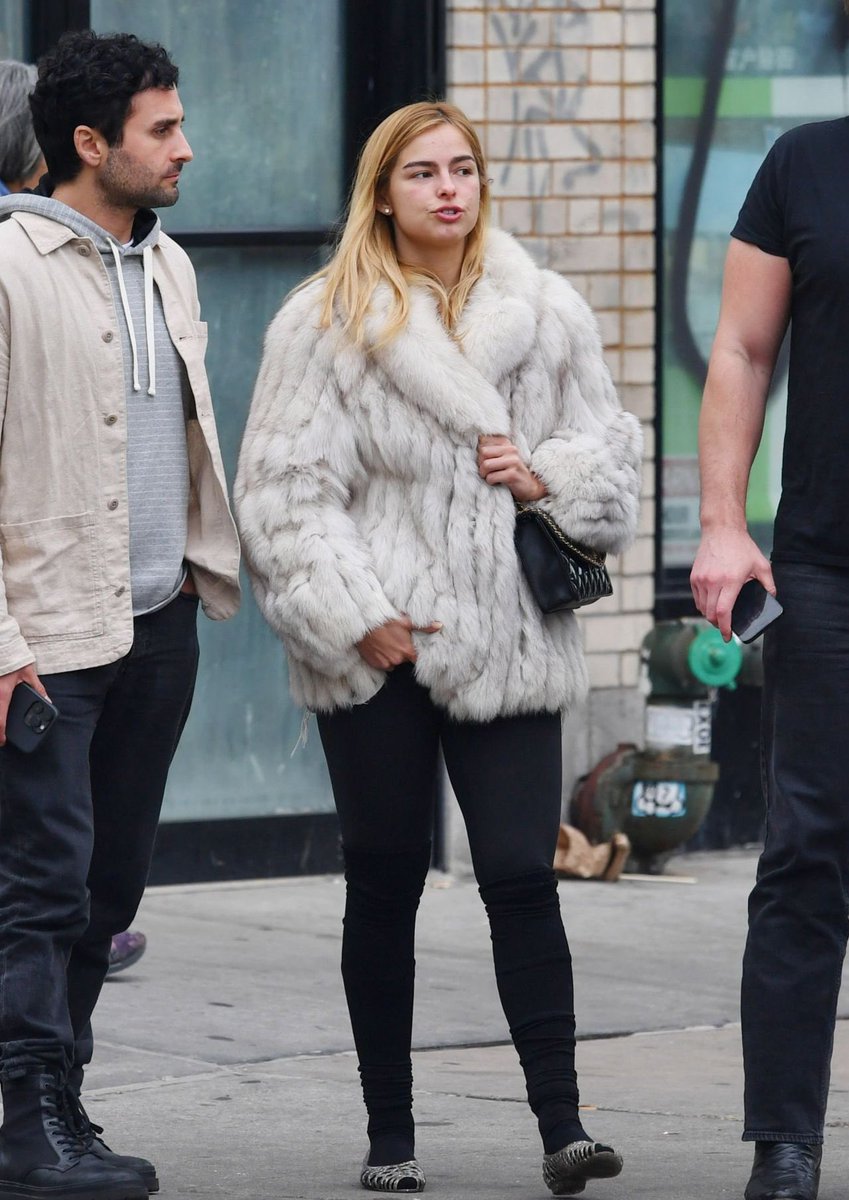 AddisonSource's tweet image. Addison Rae in New York City.