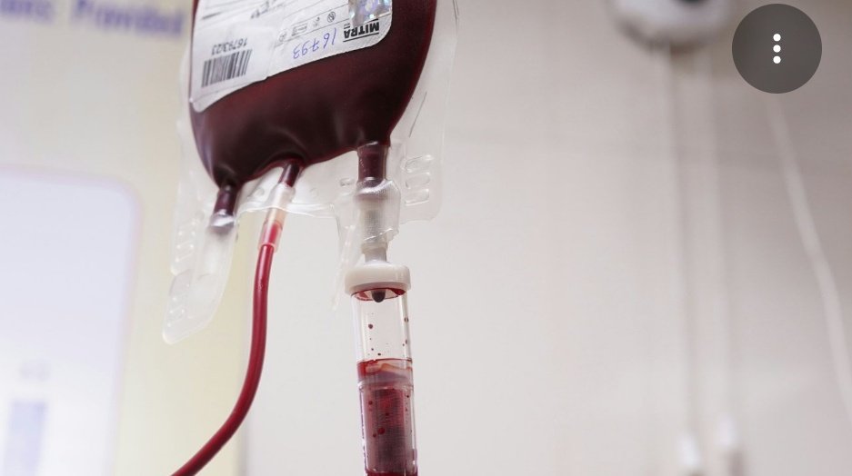 Doctores nada y le dijo ahorita lo checo y subí rápidamente para pedir que le pasaran la orden, porque muy convenientemente el Doctor Oliver Alejandro Bautista Ley se fue del hospital y ya solamente teníamos contacto con la Doctora Diana Cecilia Ramos Armengol 👇🏻