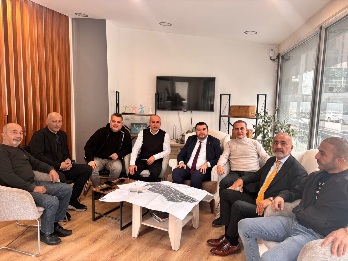 Genel Başkanımız Sayın Devlet Bahçeli’nin talimatları ile “#HayırlıGünlerKomşum” ve “#DerdinDerdimizdir” ziyaretleri kapsamında Yeni Fikirtepe Kentsel Dönüşüm Yardımlaşma Derneği’ni ziyaret ettik. Kentsel Dönüşümü istişare ettik.

<a href="/_MHPistanbul_/">MHP İstanbul</a> 
<a href="/sertel_selim/">Sertel Selim</a> 
<a href="/YasarKaba17/">Yasar Kaba</a>