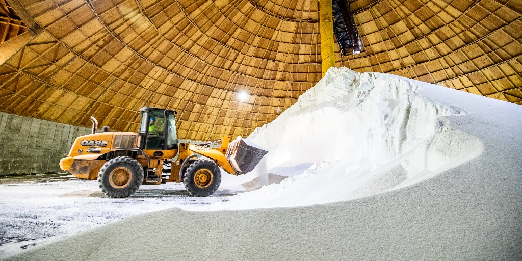 CHSInc's tweet photo. Today CHS announced its performance across agriculture and energy in its fiscal year 2025 financial results. https://t.co/BPsHkKyGNt https://t.co/Dufh51ANQh