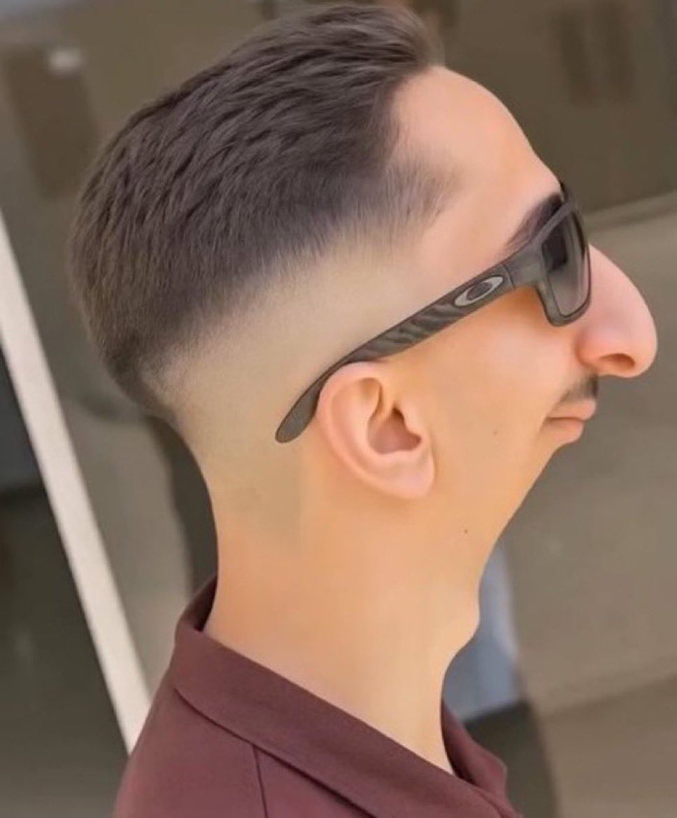 “I’m hedging my airdrop by shorting it on pre-market bro”