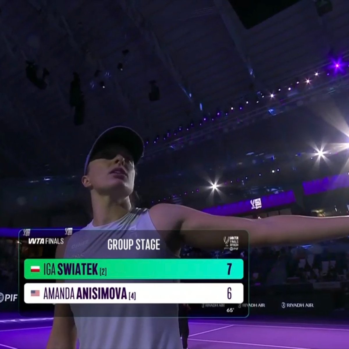 christianscourt's tweet photo. Iga complained about a spectator after winning the first set vs Anisimova

"He's clearly drunk, can you kick him out? He's disturbing the game." https://t.co/3YNiGLYMaE