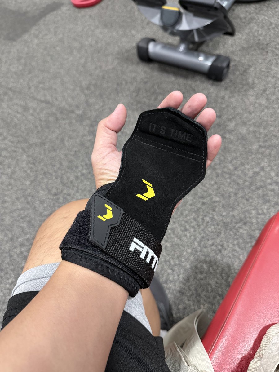 full_head's tweet image. วันลอยกระทง