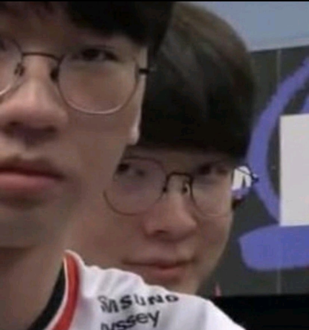 DorinRoti's tweet photo. @redbullgaming @LudwigAhgren @Caedrel @faker @iiTzTimmy https://t.co/AH6gdV5bys