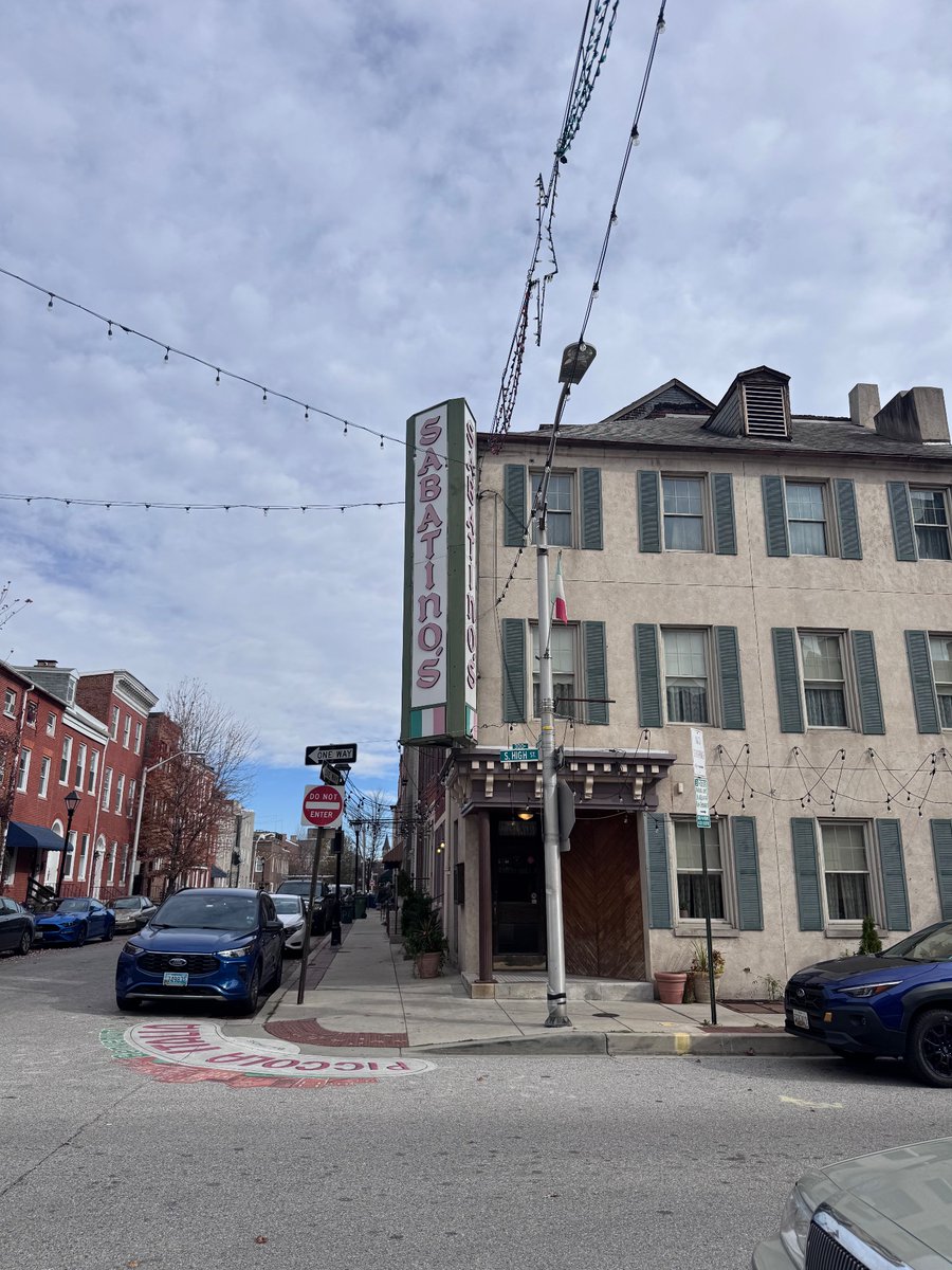 LapsedHollister's tweet photo. @TheLapsedFan you goddamn right I am at Sabatino's having lunch like I'm one of the Horsemen back in '87 or Jimmy Barnett making a deal with Dusty and Crockett #lapsedx #11yearsstrong #tlfx https://t.co/ScrFYw04uv