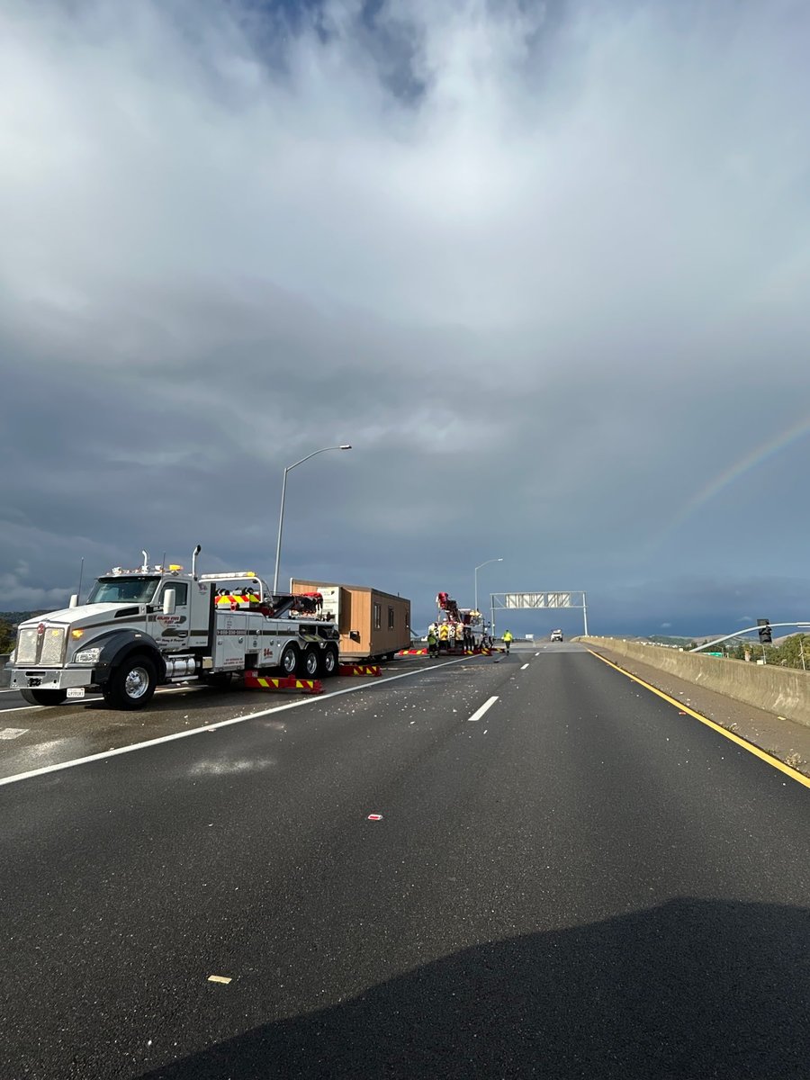 ###ROADWAY IS OPEN###
Northbound I-680 to eastbound I-580 is open from this morning’s crash. Thank you for your patience. 11/5/25, 9:08am