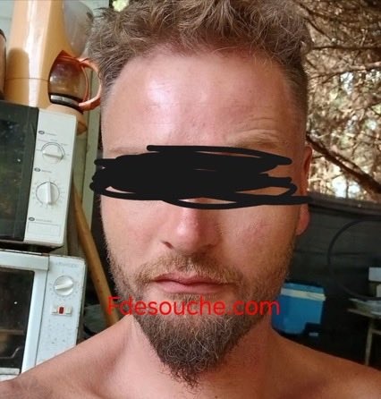 ALERTE 🚨🇫🇷
Découverte insolite sur notre fameux Jacques à #Oléron : un fervent mélenchoniste, abonné à des comptes syriens sur X et encarté à LFI.

"Oh, comme c'est bizarre".