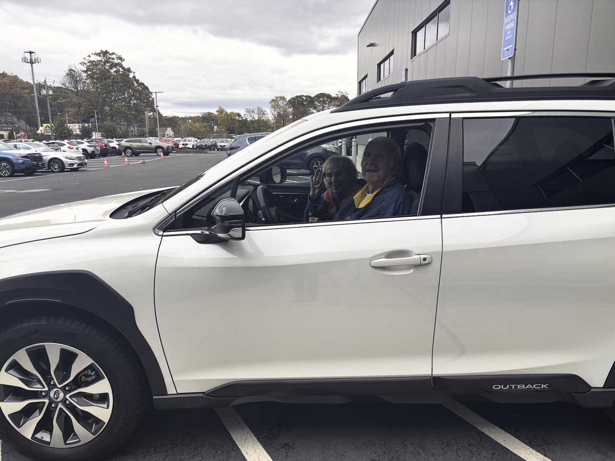 PremierSubaru's tweet image. Outback adventures await! Congrats, Blanche and Vinny! 🌻🚗

Welcome to the Premier Family! 💙

📸:Baylee Kentner|Premier Certified Sales Associate 

#DriveSubaru #PremierSubaru #CTLocal #HappyCustomers