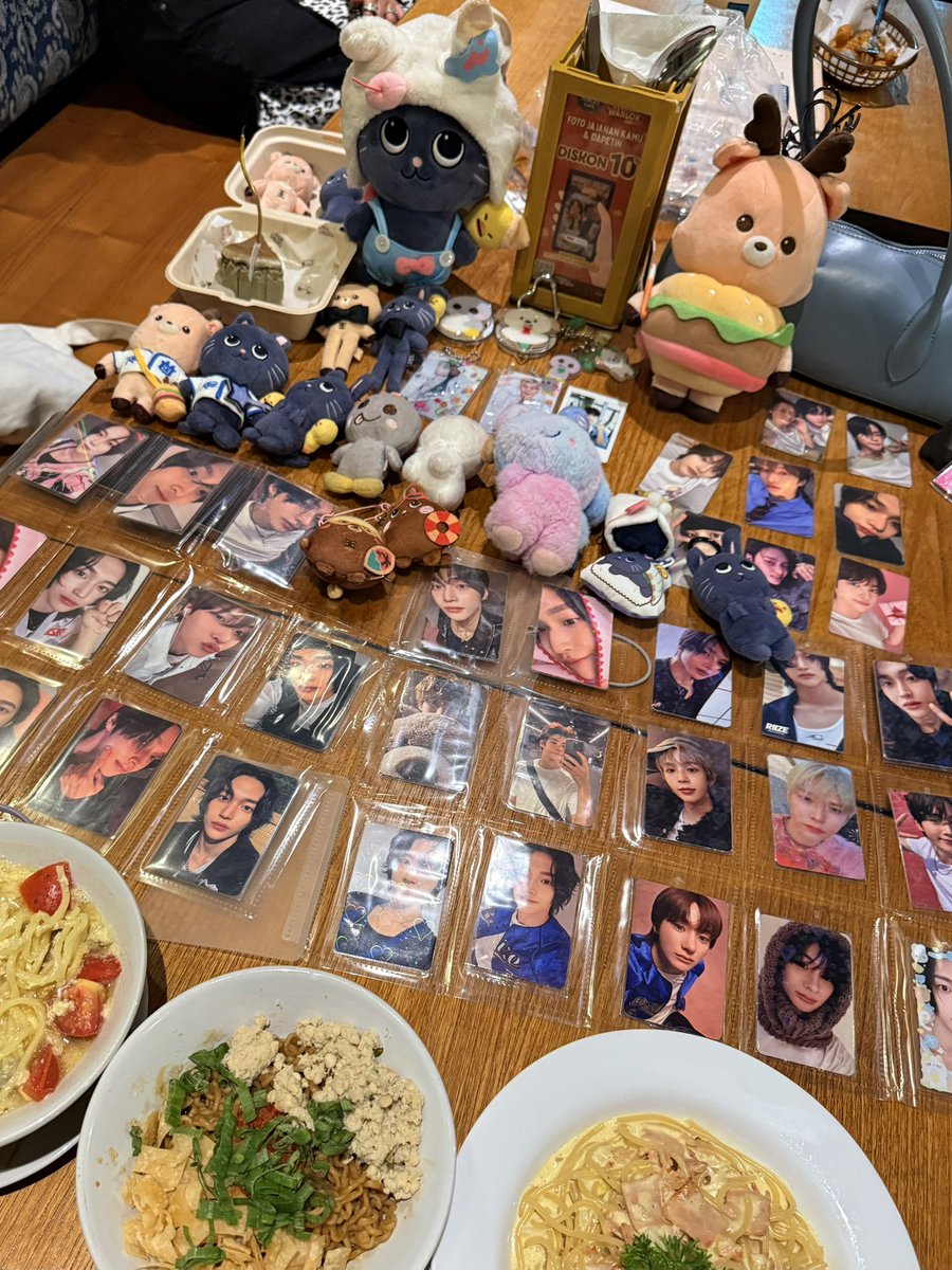 binibalado's tweet photo. 사랑은 밥 밥 밥 😚🍚🧡☝🏻✨ https://t.co/wgUnhUA8xa