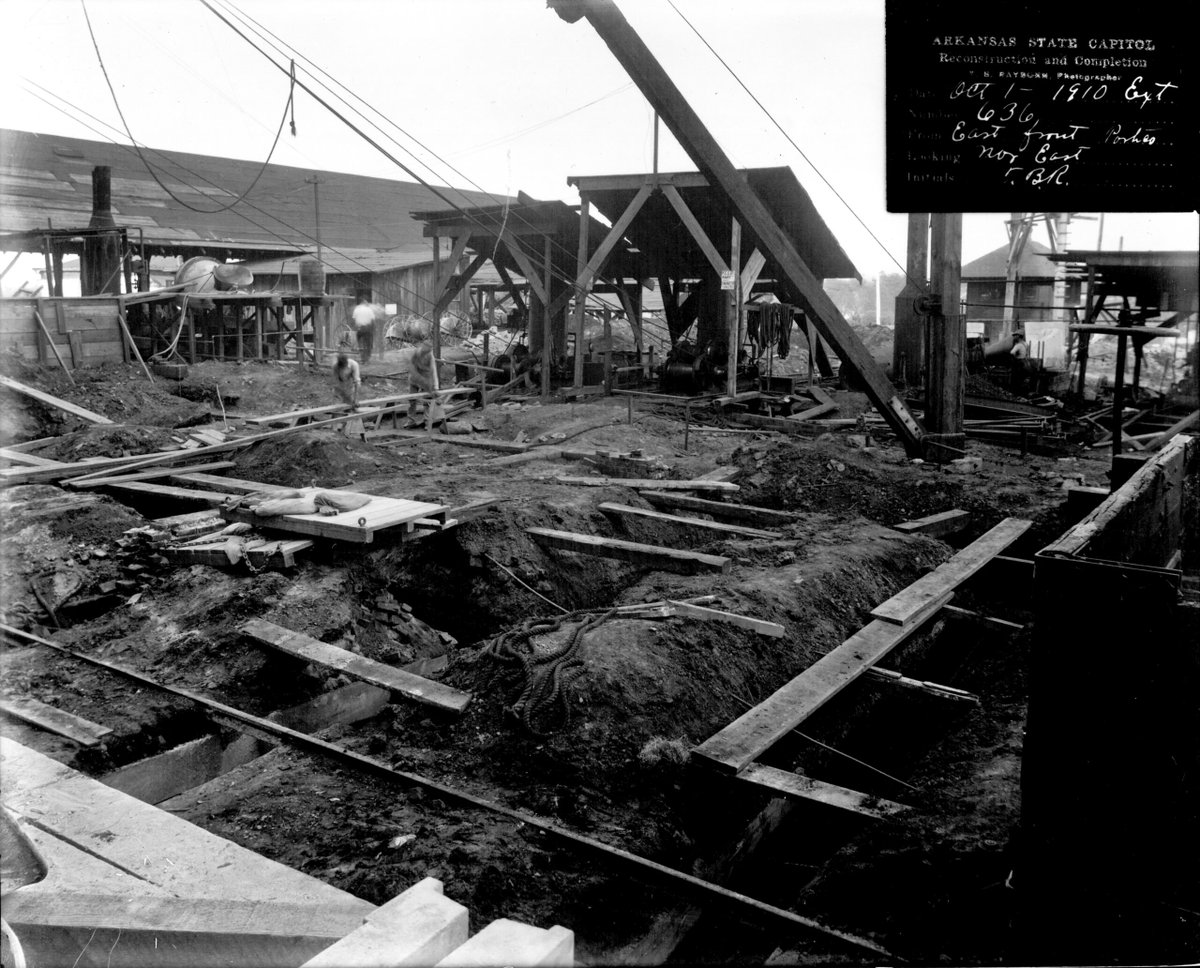💰 Did you know you can hold up to $600K when you visit the AR State Capitol?

Tour the Treasurer’s Office:
 🏦 Step inside the vault
 🧮 Vintage accounting machines
 🚂 Learn how the vault door arrived by railroad!

(Pic shows the railroad ramp up to the second floor)

#arleg