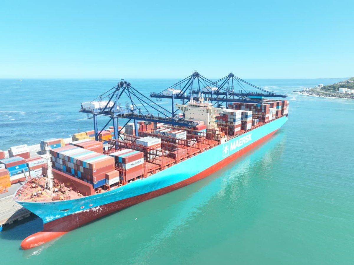 STI alcanza 1 millón de TEUs movilizados y se consolida como puerto de conexión entre Chile y Asia #MundoMaritimo buff.ly/bLT6y7j