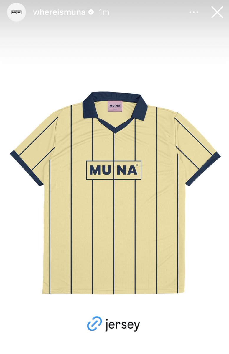 wheremunais's tweet image. 📲 | MUNA via their instagram story

🔗 shop.whereismuna.com/products/i-m-l…
🔗 shop.whereismuna.com/products/rhine…
🔗 shop.whereismuna.com/products/logo-…
🔗 shop.whereismuna.com/products/3m-re…