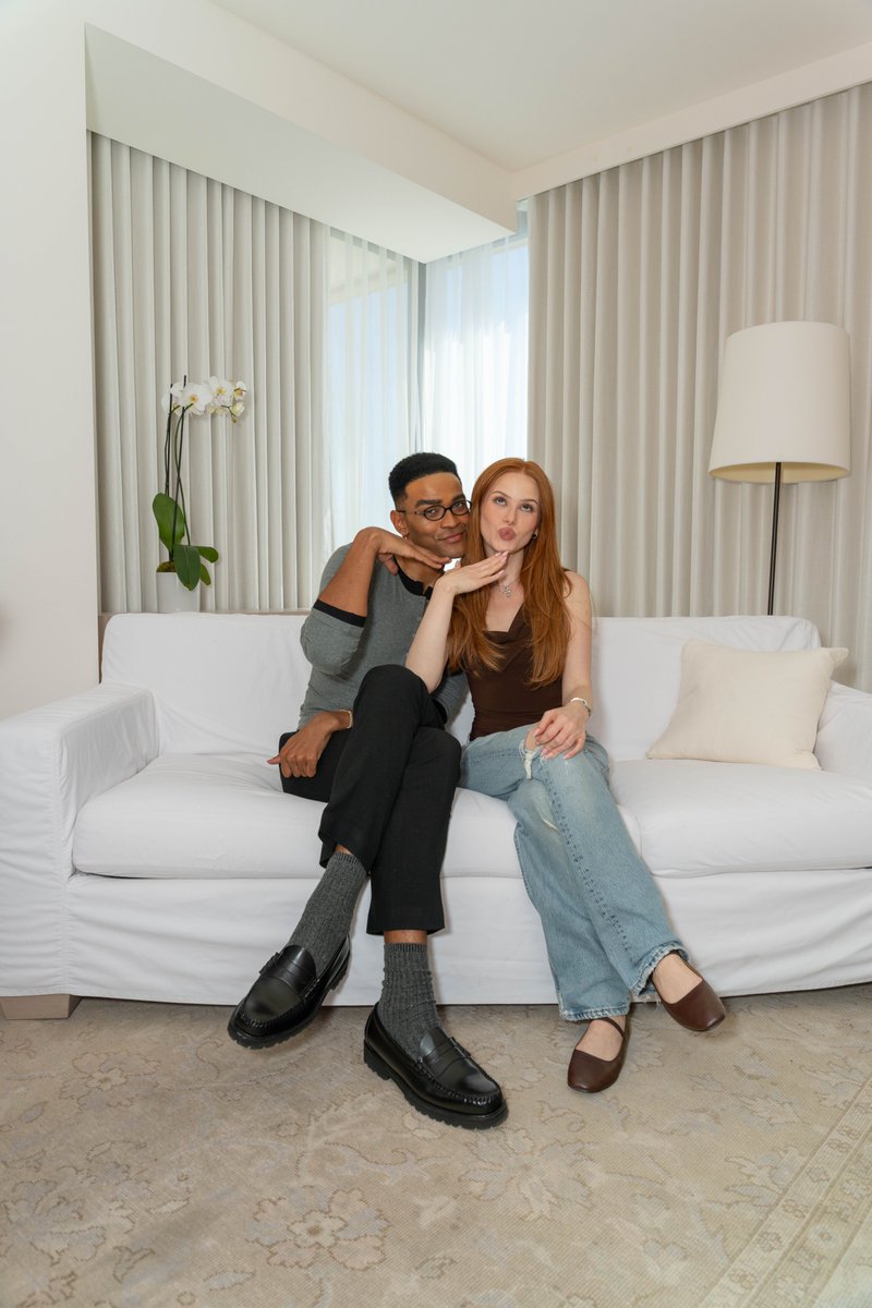 Instagram tweet media