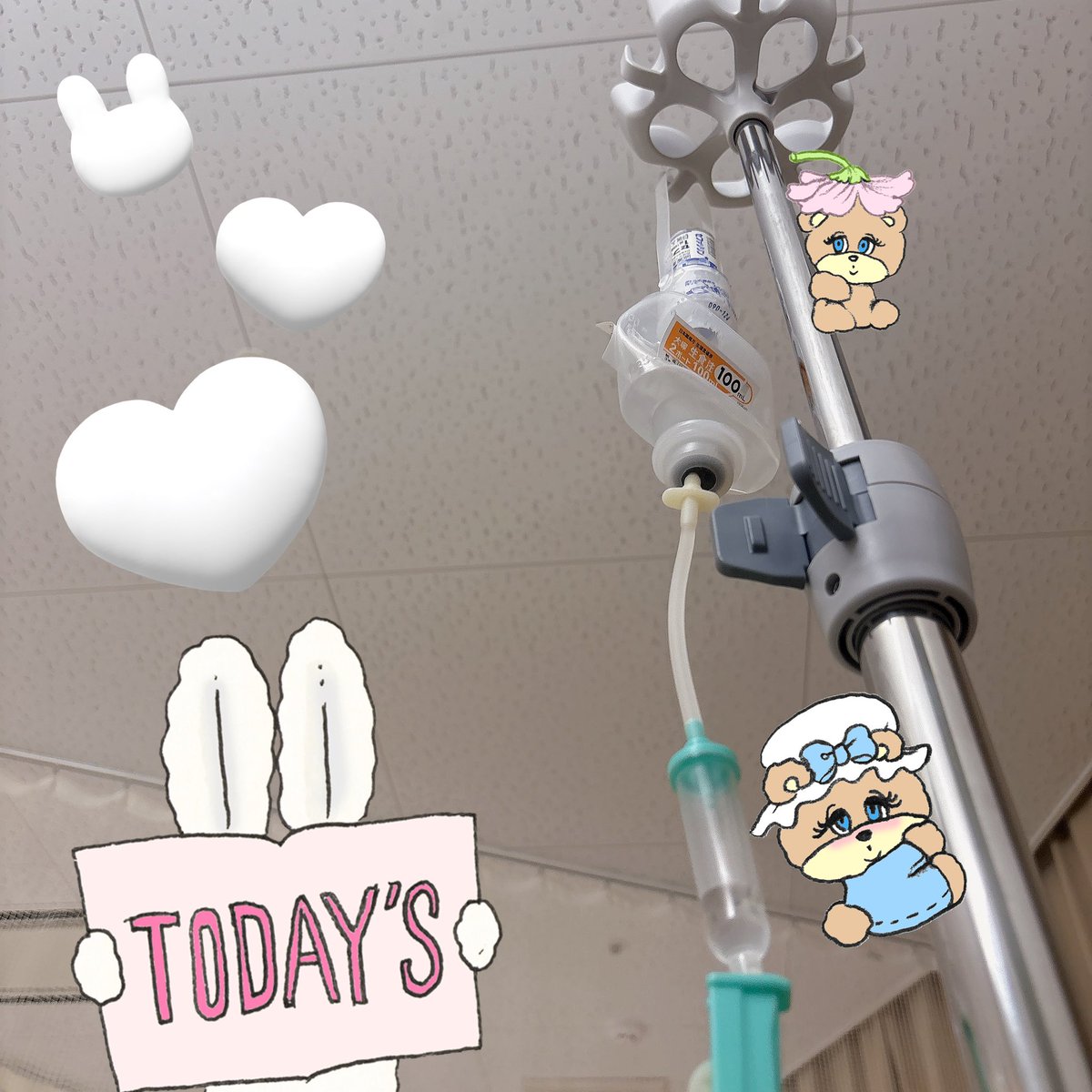aina_blueberry's tweet photo. 病院にお泊り中です( ˃ᴗ˂ )
消灯してるけど。。。
眠れません💦 https://t.co/qZDC78qU9I