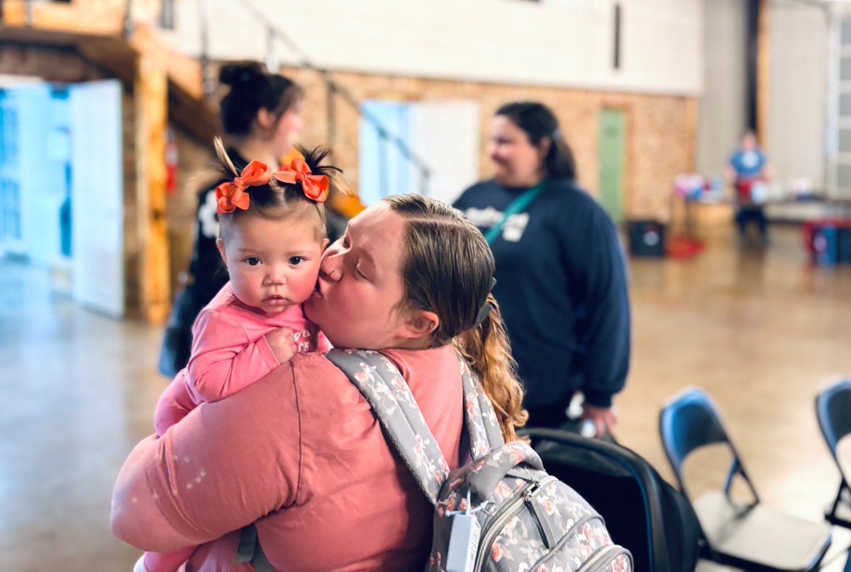 tccamarillo's tweet photo. Sundays are the best days!

We would love to spend tomorrow morning with you at TCC. Church starts at 10 a.m. at The Shop Event Venue, 1585 S.E. 58th Ave.

https://t.co/7tiPRU4aTS https://t.co/T59ek2jfbG