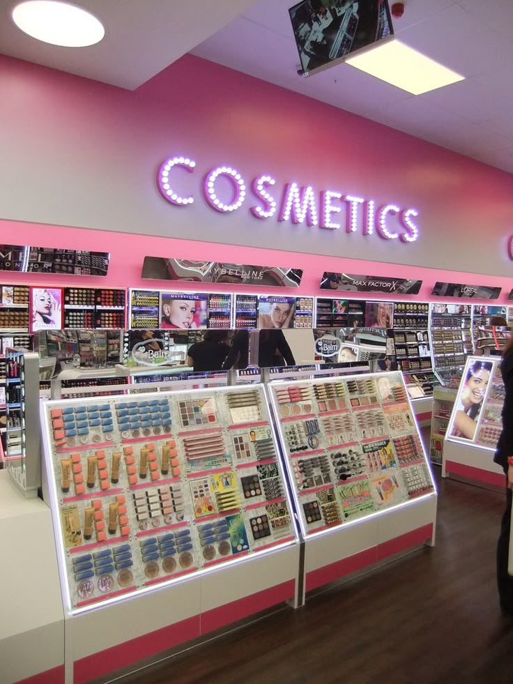 ja34ph's tweet photo. I also bought a concealer for daily use. https://t.co/emHN9EZGuY