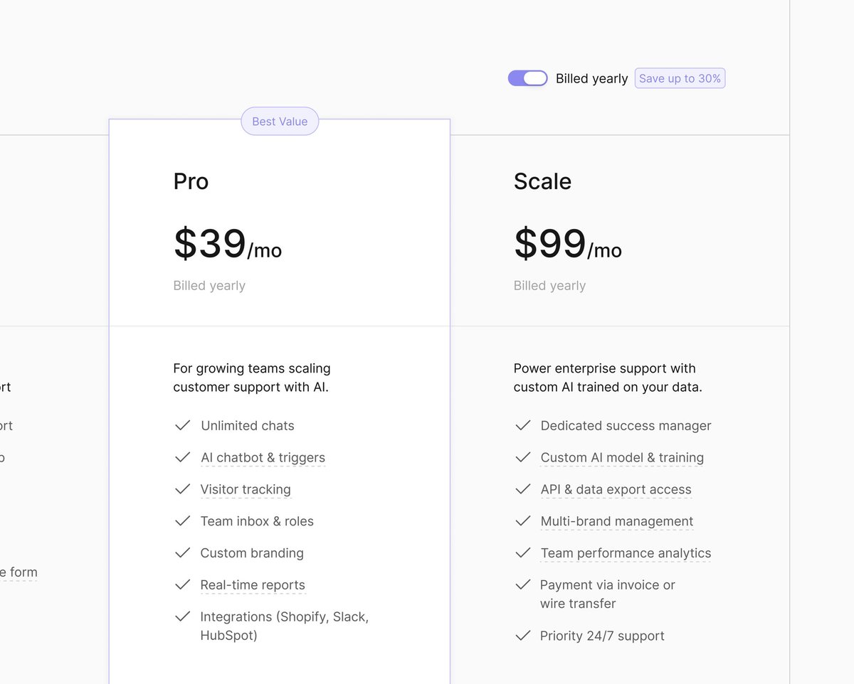 Bumblebee_Bam's tweet image. Pricing section for a LiveChat SaaS✨👀