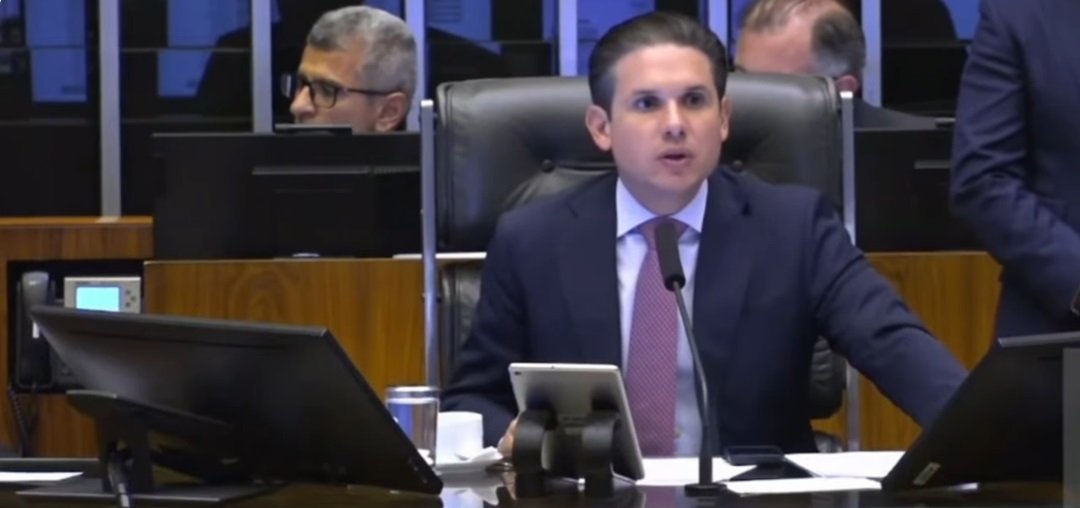 cpadnews's tweet image. 🇧🇷Giro pelo Brasil
Câmara aprova aumento gradual de licença-paternidade
Segundo o texto, a licença-paternidade será de: 10 dias em 2027; 15 dias em 2028; e, 20 dias a partir de 2029 cpadnews.com.br/camara-aprova-…
#CPADNews #Paternidade #Licença