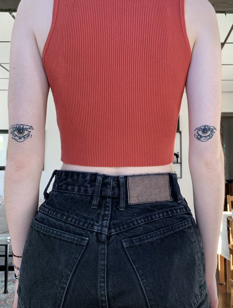 jstneedeveryone's tweet photo. big day for me yesterday (i saw both songs that inspired my halsey tattoos in the same night) #BackToBadlands https://t.co/I3WP0VoX1B