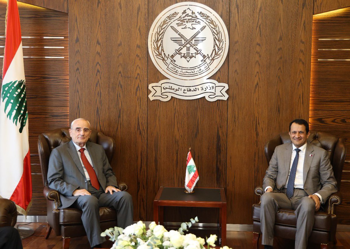 كما استقبل اللواء منسى السفير القطري في لبنان الشيخ سعود بن عبد الرحمن آل ثاني، وتم خلال اللقاء عرض الأوضاع العامة في لبنان والمنطقة، والدعم الذي تقدّمه دولة قطر لصالح الدولة اللبنانية والجيش اللبناني في مختلف المجالات. وقد أعرب وزير الدفاع الوطني عن شكره وتقديره لدولة قطر على