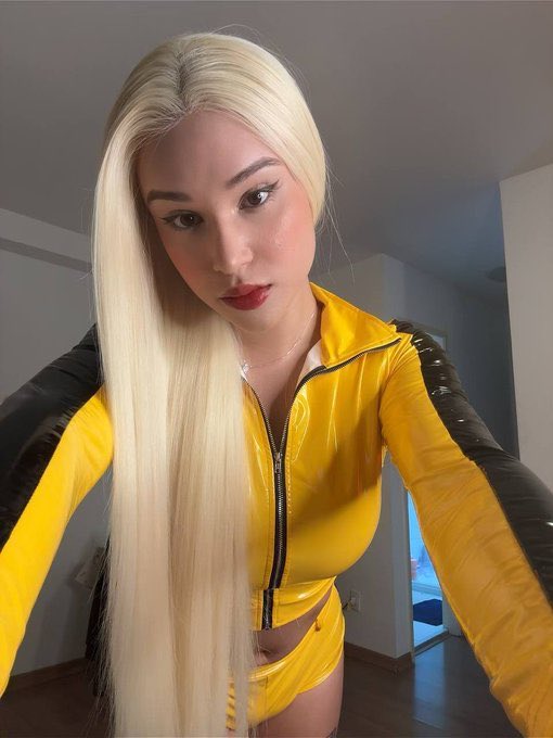 TS__ISABELLA tweet media