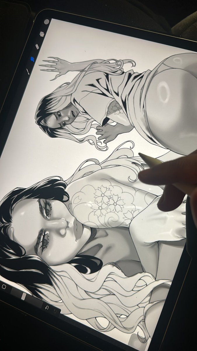 Drawing one of my followers! Turn on my notifications 🤘🏾