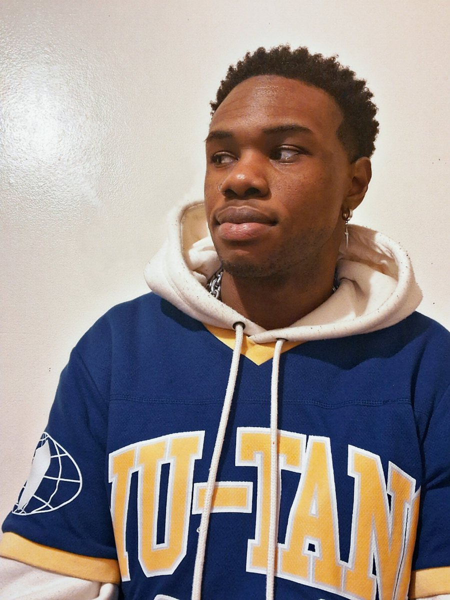 Malik_Nova96's tweet photo. "Got My Mind Made Up."

📸: Myself 

#headshots #modeling #model #malemodel #printmodeling #printmodel #photography #diyphotography #fashion #streetwear #streetwearfashion #hiphop #hiphopfashion #90shiphop #2pac #tupacshakur #makavelibranded #wutangclan #wutang #wuwear https://t.co/kFllmNs8yq
