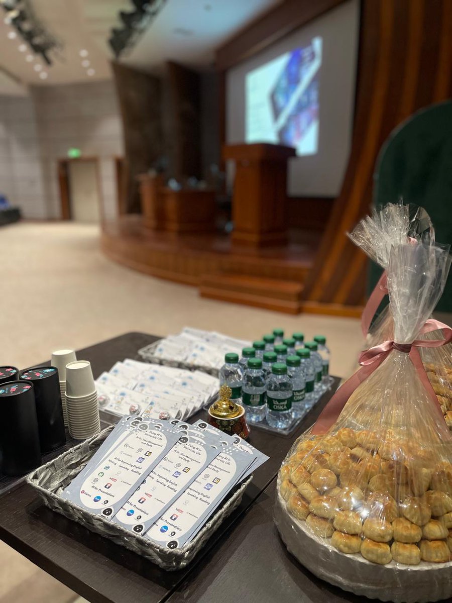 عمادة السنة التحضيرية-جامعة نجران tweet media