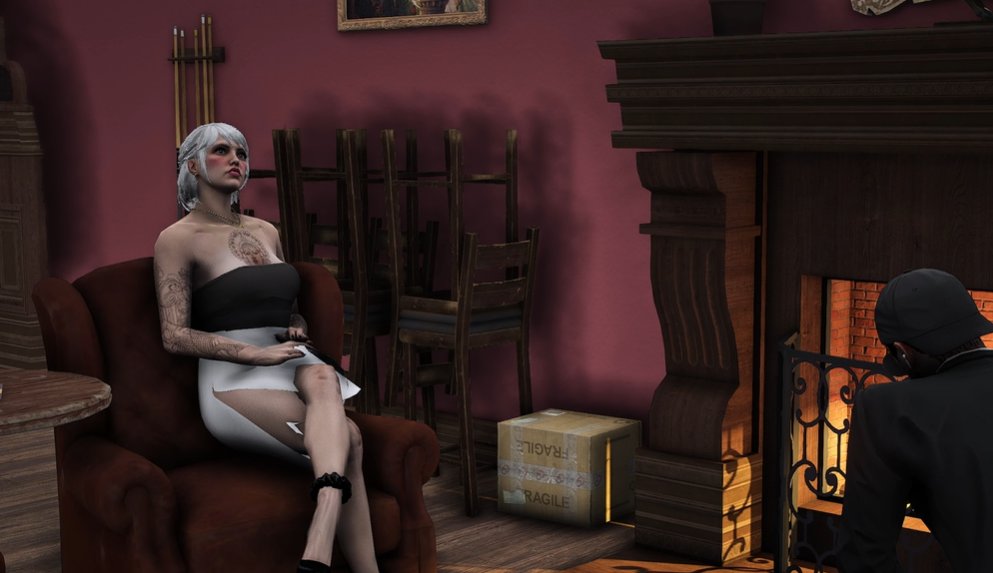 La cara de una mujer que es psicóloga, pero le va a arruinar la vida y romper el corazón a un pobre chino.