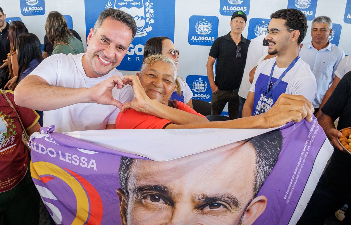 Dia de entregar asfalto novo em Monteirópolis e dar um abraço na minha gente tão amada! Esse carinho de vocês é especial demais!🫶🏼