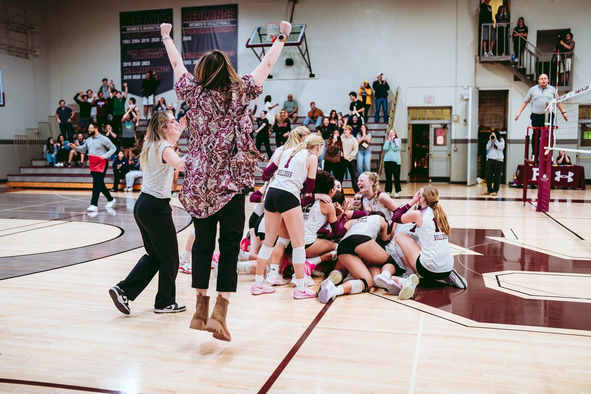 vbcoachsav's tweet photo. Well I must say, taking down the unbeaten #1 team in the country to clinch tournament berth for the first time since 2009 was pretty fun!

I couldn’t be more proud of the resilience and determination of this group!

Today we celebrate!!!!! And then we are back to work💪🏽 https://t.co/TIq6jL8wge