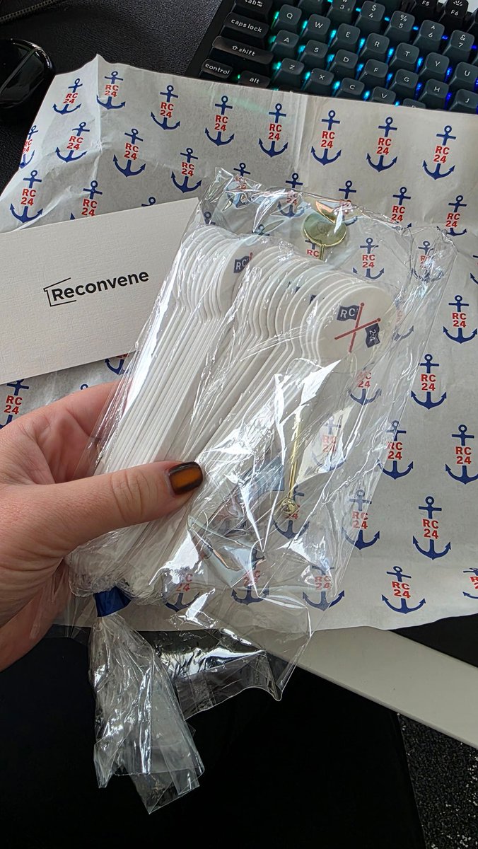 Marilyn Moedinger tweet media