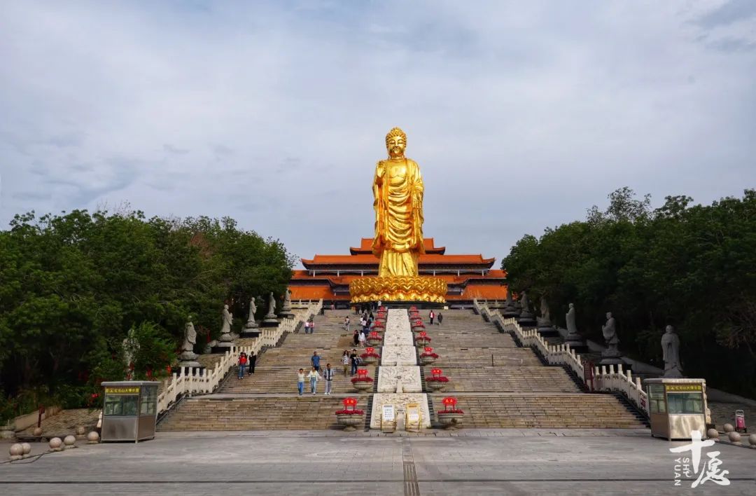 RockstarJay94's tweet image. Buddhism in Xinjiang ☸️

Despite facing overall decline and retreat from the region due to Islam&apos;s expansion, Buddhism stands resilient today in China&apos;s northwestern frontier.

In an official paper, there are 3 Buddhist associations, 59 Temples and 280 monastics in Xinjiang. In…