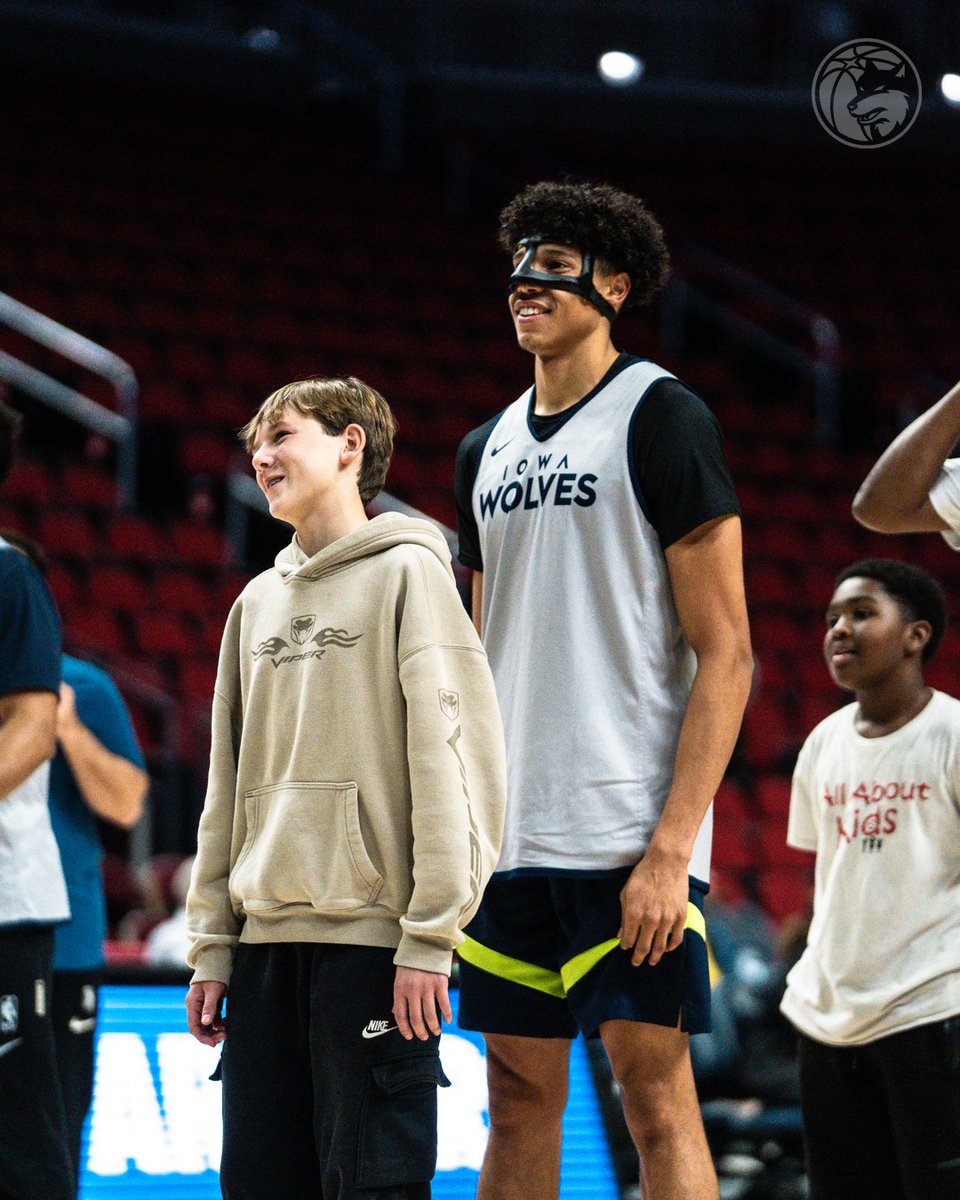 iawolves's tweet photo. after last night's season ticket member open practice, we've got a feeling Enrique is going to be a fan favorite 🙂‍↕️ https://t.co/DQlvsUeRVW