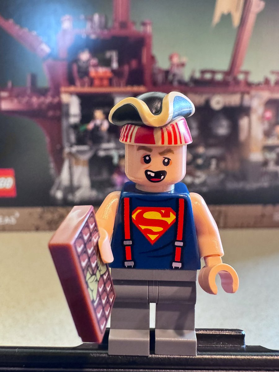 WDWdrunktrooper's tweet image. Another classic minifigure to add to the collection.  

#Sloth #TheGoonies #LEGO @LEGO_Group