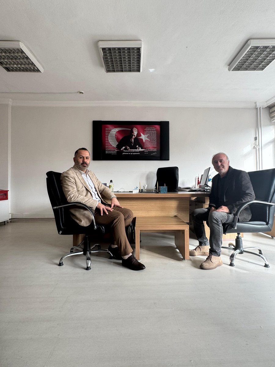 Kazım Karabekir Yatılı Bölge Okulu Müdürümüz Fatih Özdemir hocamızı ziyaret ettik.

Geleceğimizin teminatı olan çocuklarımızı; milli, manevi ve ahlaki değerlere bağlı, vatanını ve milletini seven bireyler olarak yetiştirmek için büyük bir özveriyle çalışan tüm eğitim camiamıza