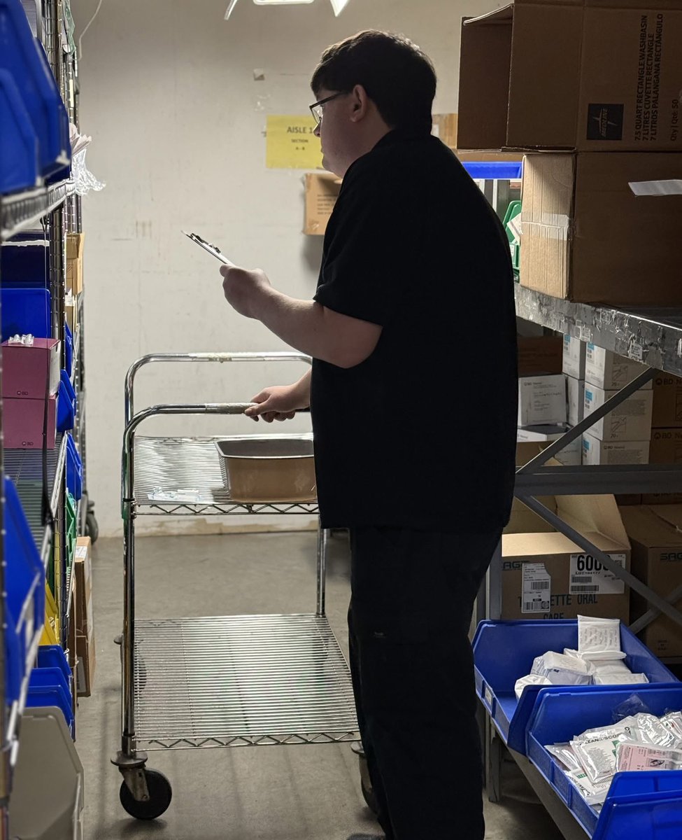 Muncie students training within Inventory Distribution have learned their way around the warehouse and have been doing excellent picking orders! 

#EGTIWeeklyUpdate
